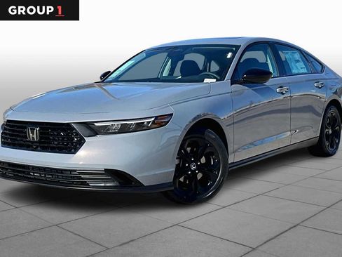 New 2025 Honda Accord SE image 1