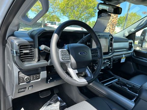 New 2026 Ford F250 Lariat w/ FX4 Off-Road Package AWD/4WD image 21