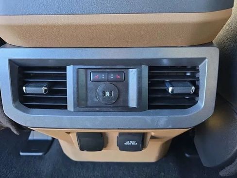 Used 2023 Ford F250 Lariat w/ Chrome Package AWD/4WD image 18
