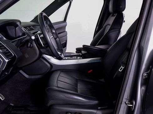 Used 2022 Land Rover Range Rover Sport HSE Silver Edition image 5