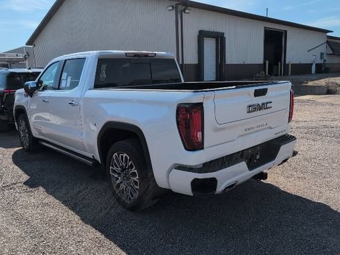 Used 2024 GMC Sierra 1500 Denali Ultimate AWD/4WD image 2
