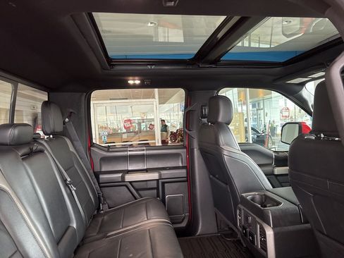 Used 2018 Ford F150 Raptor w/ Equipment Group 802A Luxury image 33