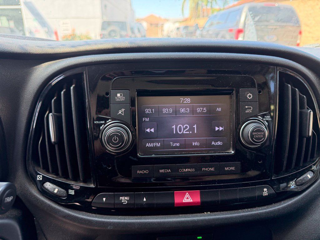 Used 2018 RAM ProMaster City Tradesman FWD image 25