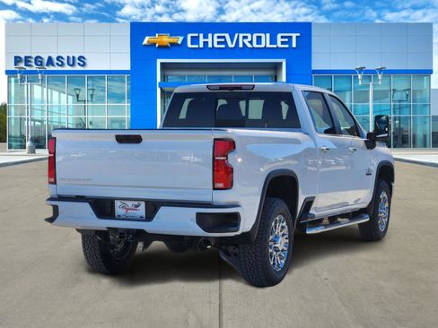 New 2026 Chevrolet Silverado 2500 LT w/ Z71 Chrome Sport Edition image 4