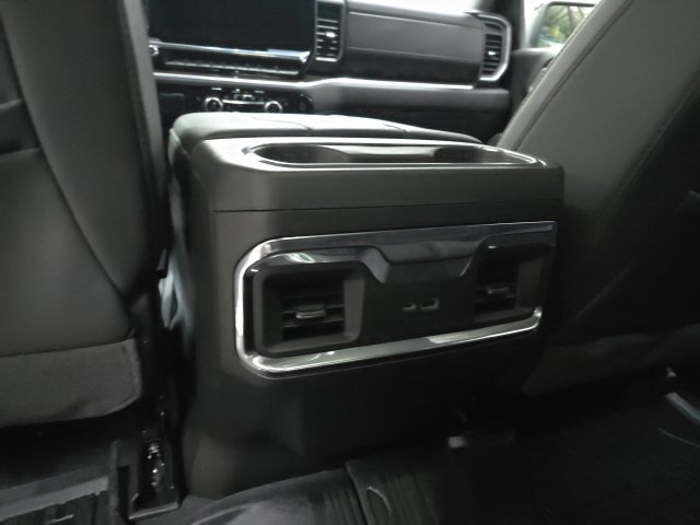 Used 2026 GMC Sierra 1500 Elevation w/ Elevation Premium Package AWD/4WD image 13