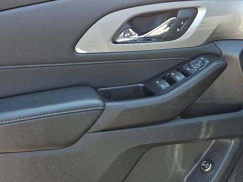 Used 2023 Chevrolet Traverse LT w/ LPO, Floor Liner Package AWD/4WD image 21