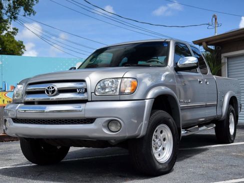 Used 2003 Toyota Tundra SR5 RWD image 1