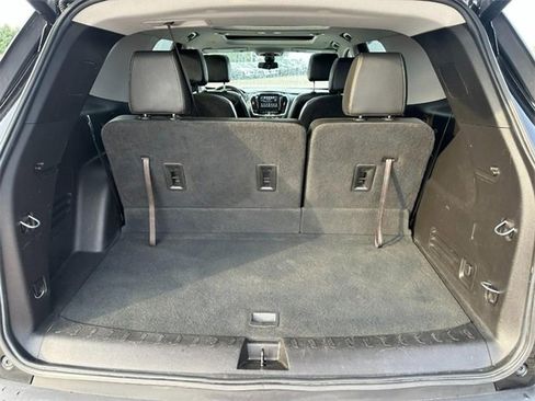 Certified 2019 Chevrolet Traverse LT w/ LT Premium Package image 5