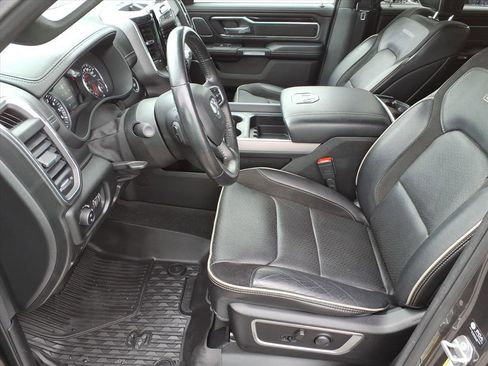 Used 2022 RAM 1500 Laramie AWD/4WD image 12