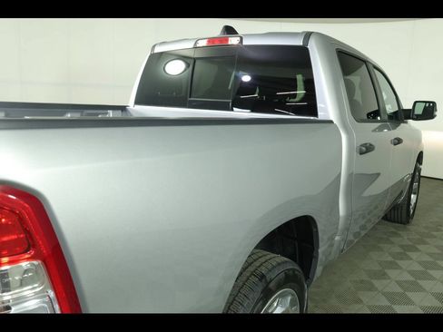 Used 2023 RAM 1500 Big Horn AWD/4WD image 19