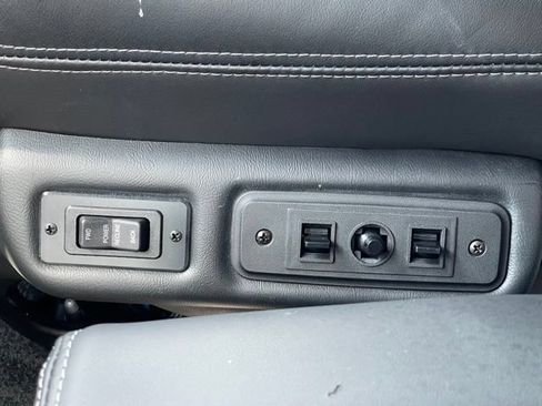 New 2026 GMC Savana 2500 w/ Driver Convenience Package RWD image 43