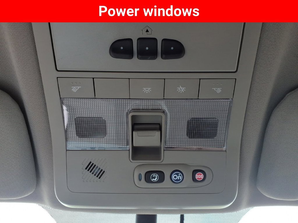 Used 2014 Chevrolet Captiva Sport LT w/ Convenience Package FWD image 24