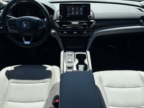 Used 2018 Honda Accord EX-L image 17