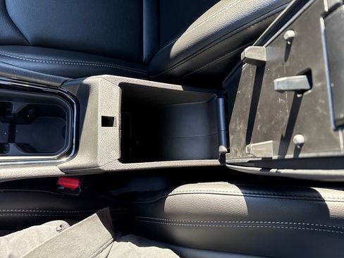 New 2026 Jeep Compass Limited image 25