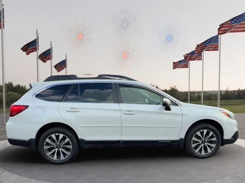 Used 2017 Subaru Outback 2.5i Limited image 5