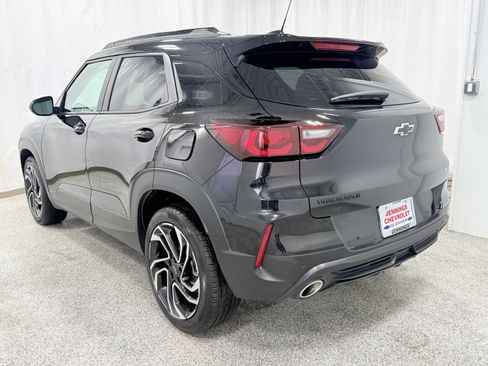 Used 2025 Chevrolet TrailBlazer RS w/ Convenience Package image 6