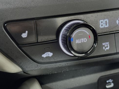 Certified 2024 Honda Accord EX image 19