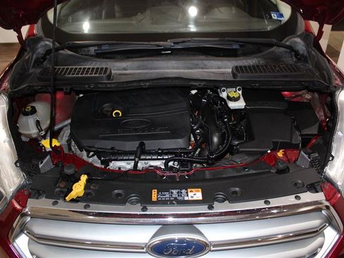 Used 2017 Ford Escape Titanium AWD/4WD image 14