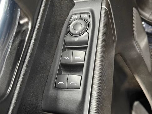 Used 2023 Chevrolet Silverado 1500 Custom AWD/4WD image 46