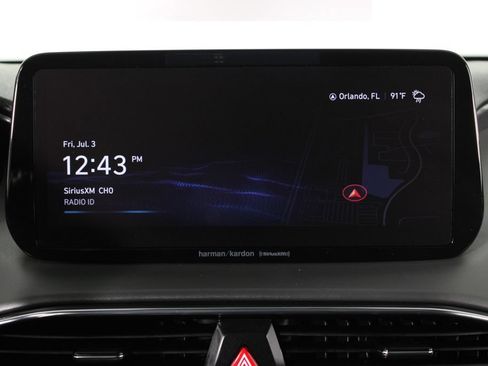 Certified 2023 Hyundai Santa Fe SEL w/ Premium Package FWD image 9
