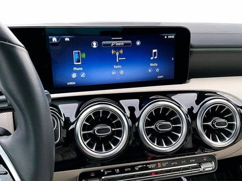 Certified 2025 Mercedes-Benz CLA 250 4MATIC image 12