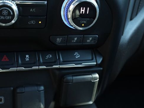 Used 2021 GMC Sierra 1500 Denali w/ Technology Package image 30