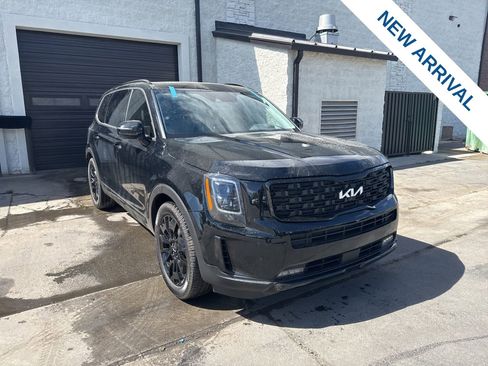 Used 2022 Kia Telluride SX w/ SX Prestige Package image 1