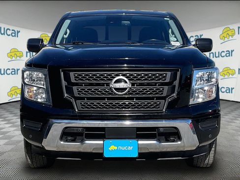Certified 2023 Nissan Titan SV w/ SV Convenience Package image 2