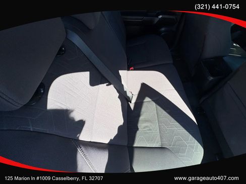 Used 2017 Toyota Tacoma TRD Sport w/ Tow Package RWD image 30