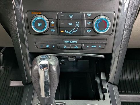 Used 2018 Ford Explorer 4WD image 25