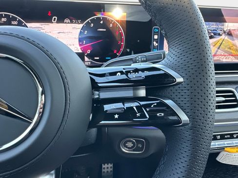 New 2026 Mercedes-Benz GLS 450 450 4MATIC SUV image 34