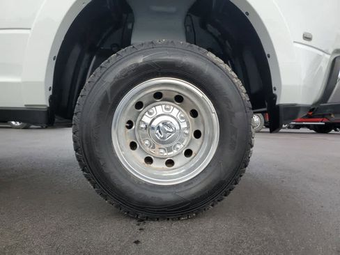 New 2025 RAM 3500 Longhorn image 9