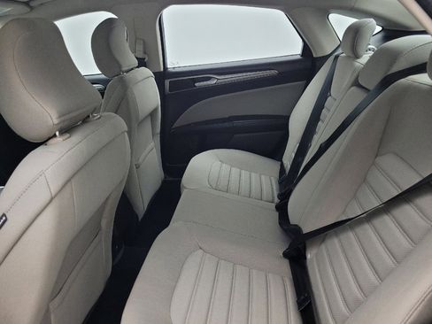 Used 2018 Ford Fusion S image 18