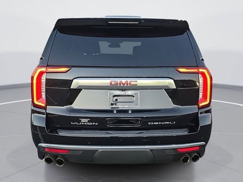 Used 2023 GMC Yukon XL Denali w/ Max Trailering Package image 4