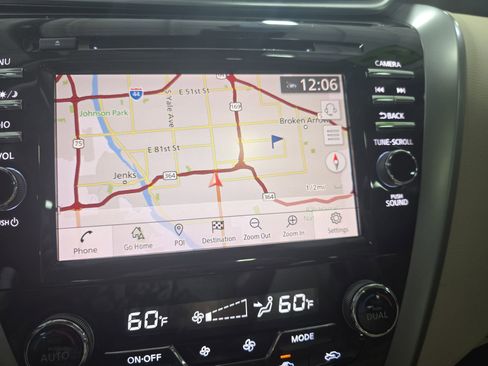 Used 2019 Nissan Murano Platinum w/ Cargo Package FWD image 22