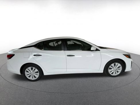 Used 2025 Nissan Sentra S image 15