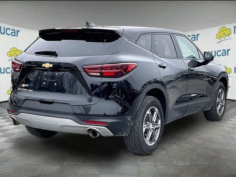 Used 2024 Chevrolet Blazer LT AWD/4WD image 6