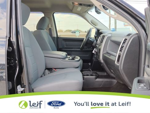 Used 2015 RAM 2500 Tradesman w/ Chrome Appearance Group image 33