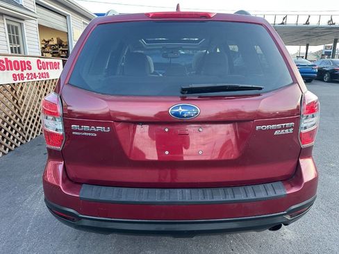 Used 2016 Subaru Forester 2.5i Premium w/ All-Weather Package image 7