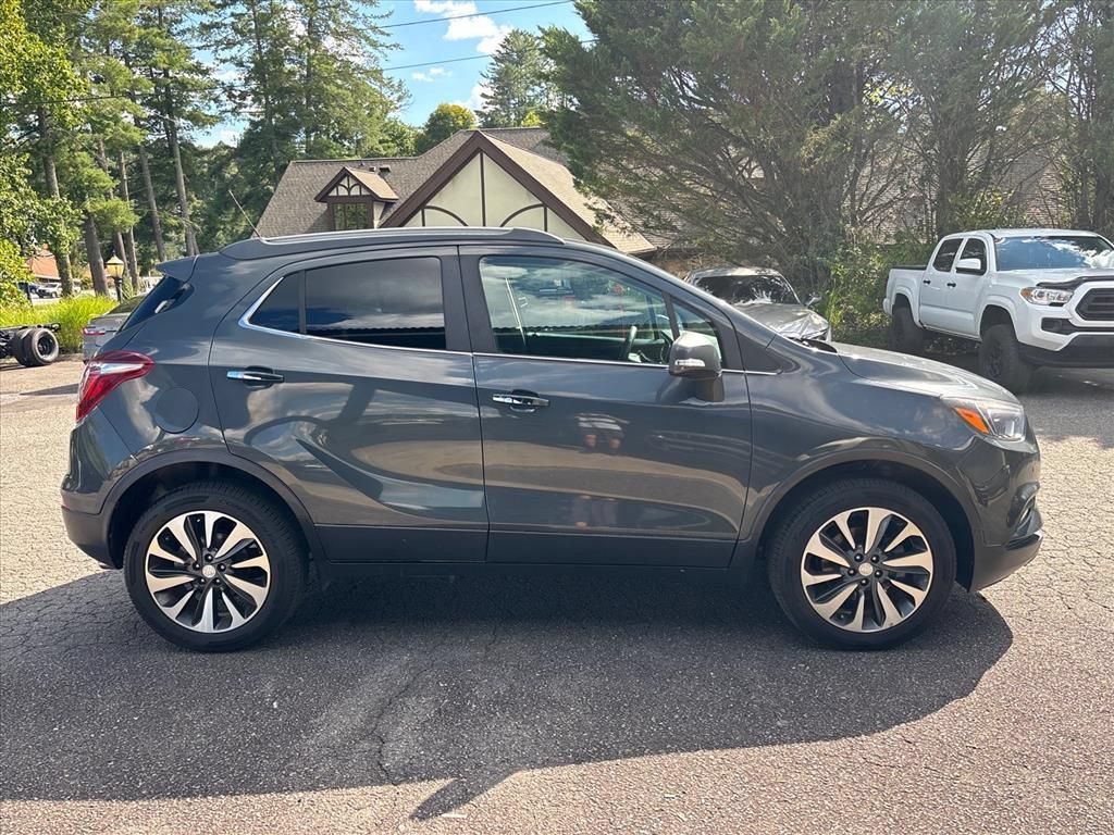 Used 2018 Buick Encore Premium AWD/4WD image 3