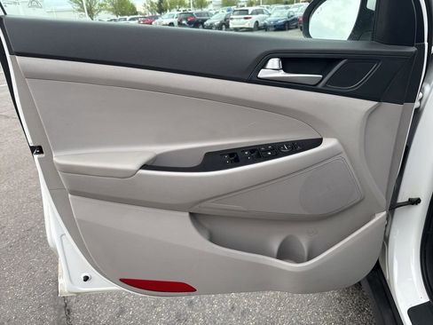 Used 2020 Hyundai Tucson Value AWD/4WD image 31