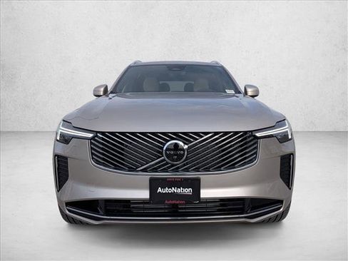 New 2026 Volvo XC90 T8 Plus w/ Protection Package Premier image 6