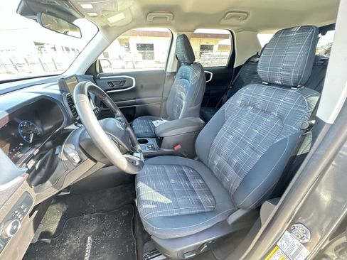 Used 2024 Ford Bronco Sport Heritage w/ Heritage Convenience Package image 17