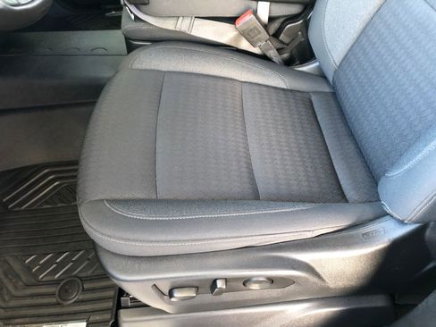 Used 2022 Chevrolet Silverado 1500 RST AWD/4WD image 18