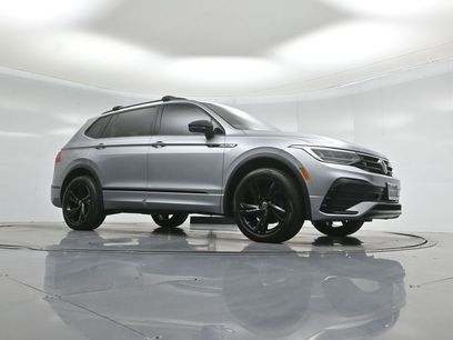 Used 2023 Volkswagen Tiguan SE R-Line