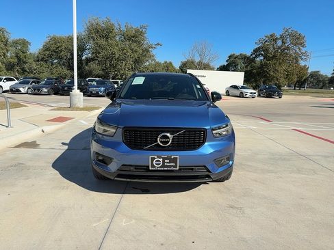 Used 2021 Volvo XC40 T5 R-Design w/ Protection Package image 8