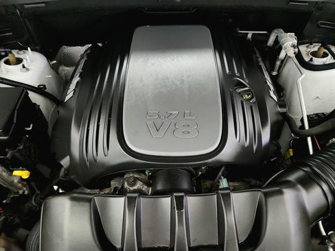 Used 2021 Jeep Grand Cherokee Overland AWD/4WD image 42