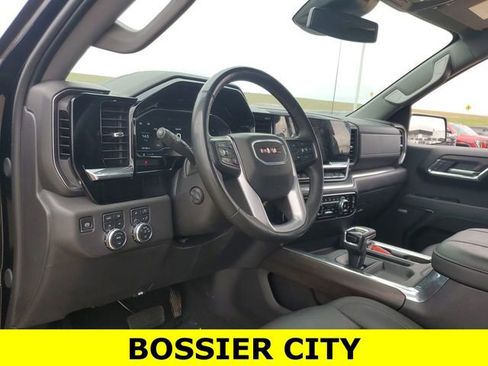 Certified 2024 GMC Sierra 1500 SLT image 10