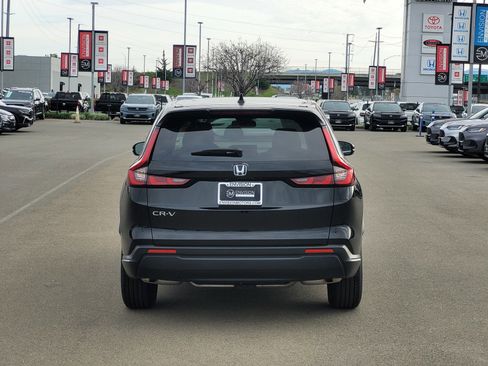 Certified 2026 Honda CR-V LX image 6