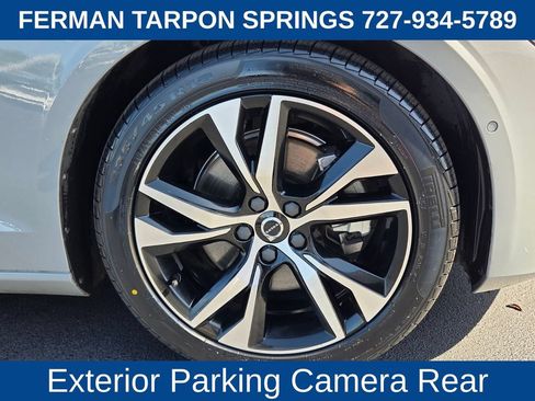 Certified 2024 Volvo S60 B5 Plus FWD image 13